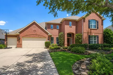 Exterior - 20722 Windrose Bend Dr, Spring, TX 77379 photo 2 of 8