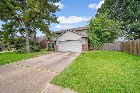 13827 Hallfield Dr, Houston, TX 77014