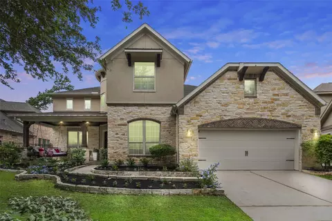 51 Tioga Pl, Tomball, TX 77375