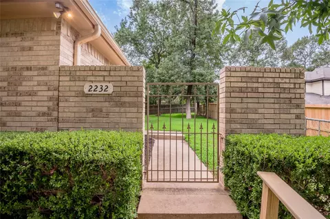 2232 Azalea Cir, Huntsville, TX 77340