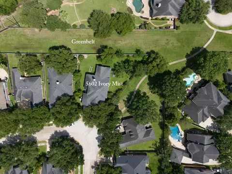 5602 Ivory Mist Ln, Houston, TX 77041