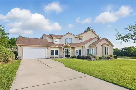 90 Greenview St, Montgomery, TX 77356