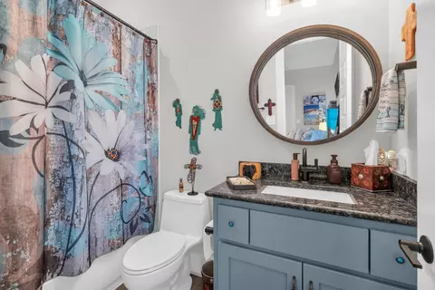 Bath - 9727 Greenridge View Dr, Willis, TX 77318 photo 4 of 5