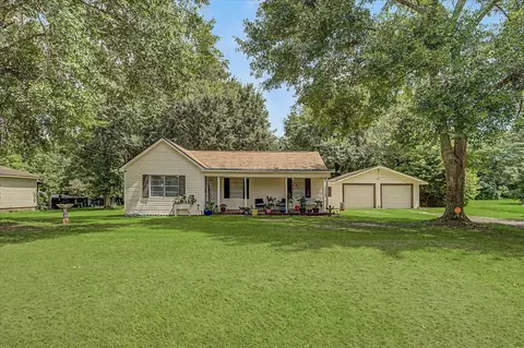 1215 Orange St, Vidor, TX 77662