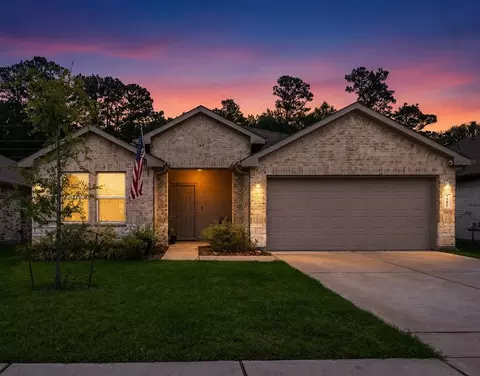 25050 Lindsey Ln, Magnolia, TX 77354