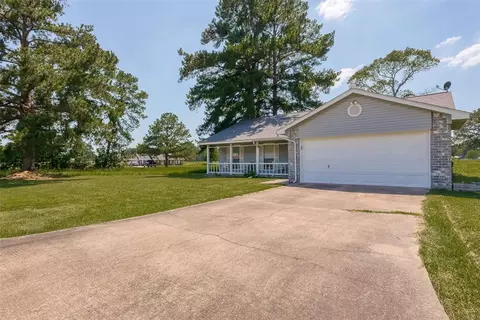 129 Coral Gables, Trinity, TX 75862 photo 1