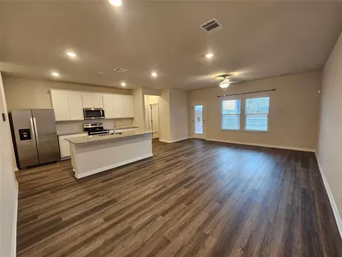 164 Texas Agate Dr Unit #4, Kyle, TX 78640 photo 2