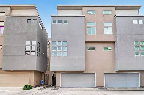 2352 Sperber Ln, Houston, TX 77003