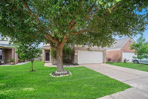 18519 Alemarble Oak St, Cypress, TX 77429