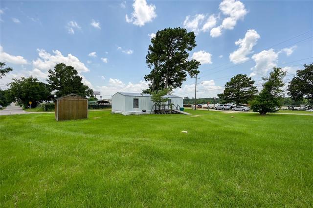 108 Monroe St, Willis, TX 77378