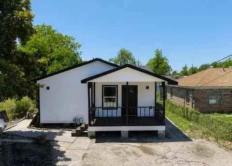 2811 Amboy St, Houston, TX 77026
