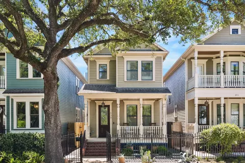 638 W 17th St, Houston, TX 77008