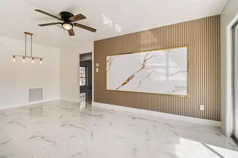 1307 Saddle Rock Dr, Houston, TX 77088