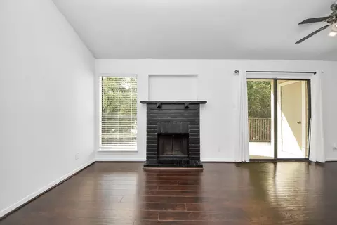 3500 Tangle Brush Dr #8, Spring, TX 77381