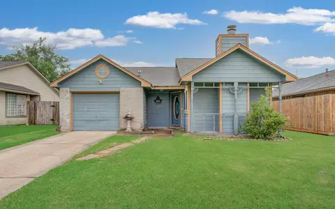 1427 Dell Dale St, Channelview, TX 77530