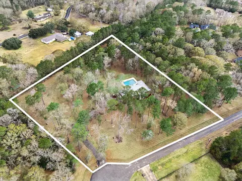 21992 Blazing Trl, New Caney, TX 77357