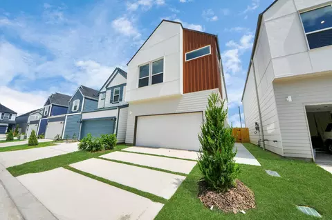3005 Ocean Cay Dr, Houston, TX 77047