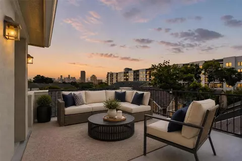 118 Reinerman St, Houston, TX 77007