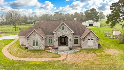 32601 Winters Rd, Waller, TX 77484