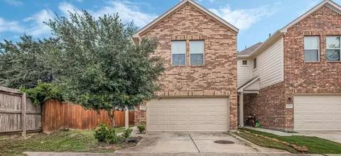 13530 Vista De Oro St, Houston, TX 77070