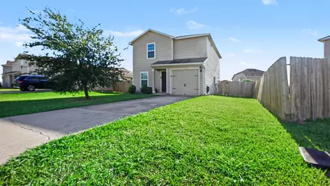 6026 Coral Cove Rd, Baytown, TX 77523