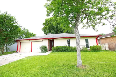 16907 David Glen Dr, Friendswood, TX 77546