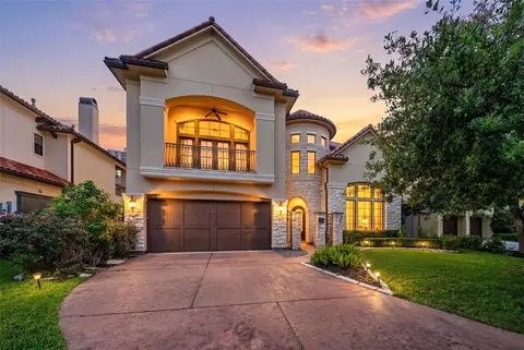 2400 Avalon Pl, Houston, TX 77019