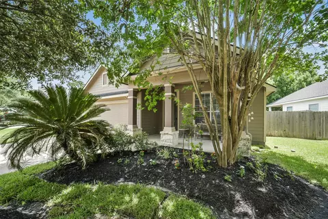 18930 Magnolia Arbor Ln, Tomball, TX 77377
