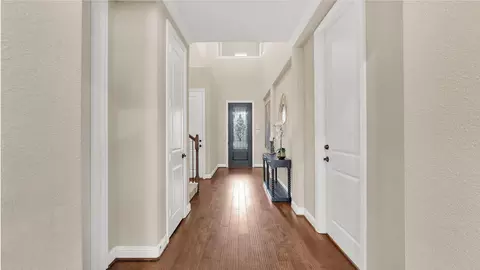 Entry Way - 4226 Davis Oak Dr, Spring, TX 77386 photo 3 of 6