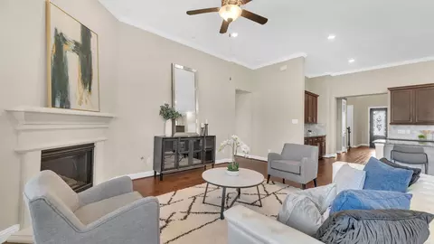 Living - 4226 Davis Oak Dr, Spring, TX 77386 photo 2 of 4