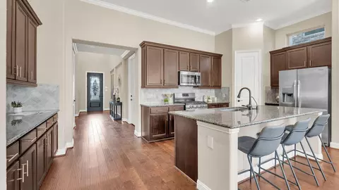 Entry Way - 4226 Davis Oak Dr, Spring, TX 77386 photo 5 of 6