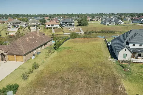 11690 Renaissance Dr, Montgomery, TX 77356