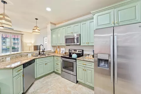 7000 Seawall Blvd #1112, Galveston, TX 77551