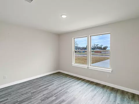 Other - 1010 4th St, Hempstead, TX 77445 photo 3 of 4