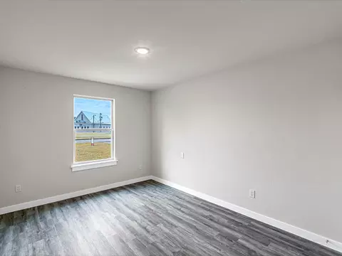 Bedroom - 1010 4th St, Hempstead, TX 77445 photo 3 of 3