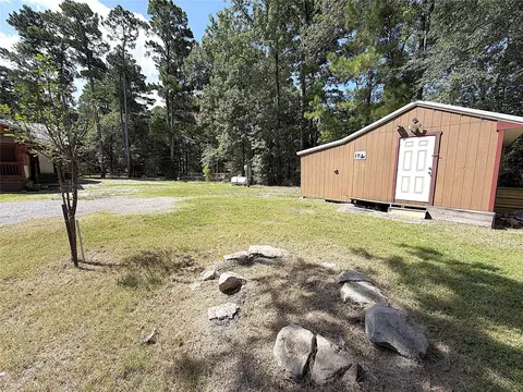 Exterior - 294 Canadian Dr, Trinity, TX 75862 photo 13 of 14