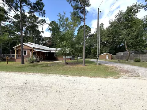 Exterior - 294 Canadian Dr, Trinity, TX 75862 photo 1 of 14