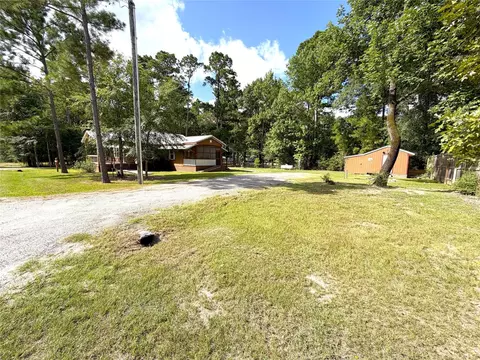 Exterior - 294 Canadian Dr, Trinity, TX 75862 photo 2 of 14