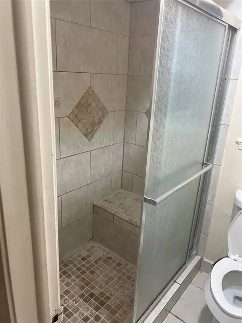 Bath - 3418 Candlewisp Dr, Spring, TX 77388 photo 2 of 4