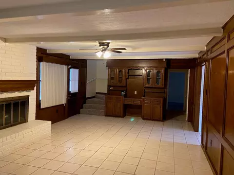 Living - 3418 Candlewisp Dr, Spring, TX 77388 photo 2 of 2