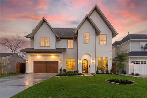 1543 Hewitt Dr, Houston, TX 77018