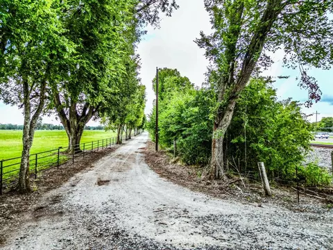1961 B S Robb St, Trinity, TX 75862 photo 1