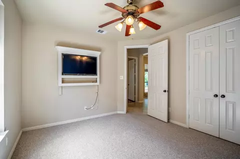 Bedroom - 2407 Hendricks Lakes Dr, Spring, TX 77388 photo 5 of 5