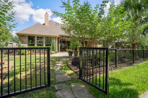 Other - 2407 Hendricks Lakes Dr, Spring, TX 77388 photo 10 of 11