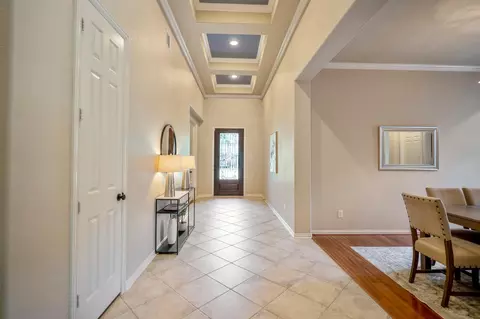 Entry Way - 2407 Hendricks Lakes Dr, Spring, TX 77388 photo 3 of 5