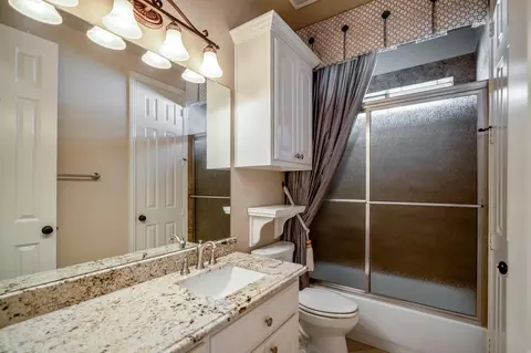 Bath - 2407 Hendricks Lakes Dr, Spring, TX 77388 photo 6 of 6
