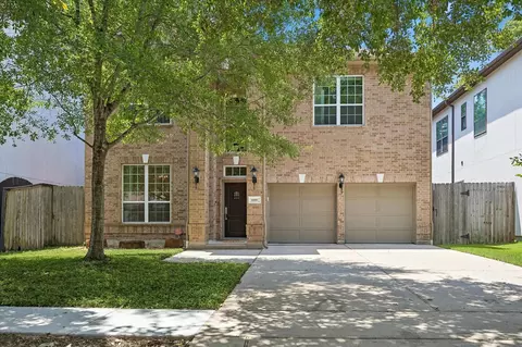 6008 Community Dr, West University Place, TX 77005