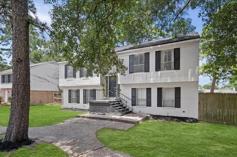 2715 Wood River Dr, Spring, TX 77373