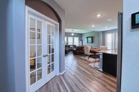 Entry Way - 16109 Dockside St, Crosby, TX 77532 photo 5 of 7