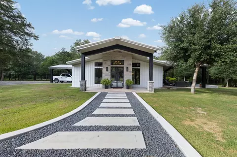 1187 Cummins Creek Rd, New Ulm, TX 78950